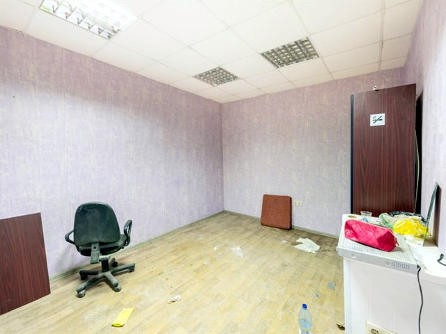 Отапливаемое помещение под студию, мастерскую, производство, склад - 325 м2
