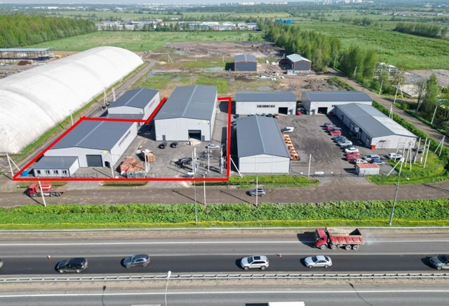 Продажа готового производственного комплекса 1620 м² на земельном участке 40,8 соток