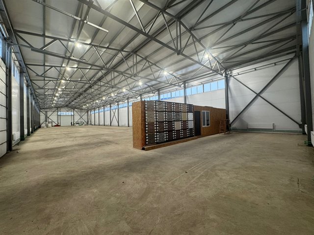 Аренда двух рядом стоящих отапливаемых ангаров 1100 м² и 1250 м²