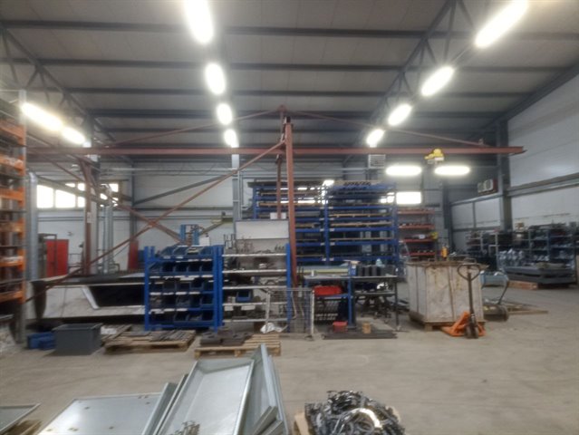 Аренда отапливаемого помещения под склад-производство от 1400 м² до 2800 м²  с кран-балкой на 5 т