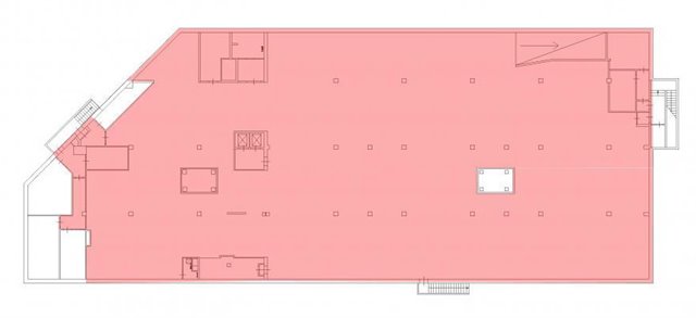 Аренда помещения свободного назначения в здании торгового комплекса - 2015 м2