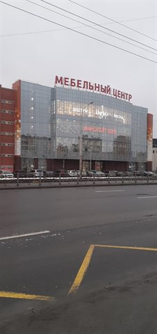 Аренда торговых помещений от 60 до 5 000 кв.м. в БЦ «Богатырь»