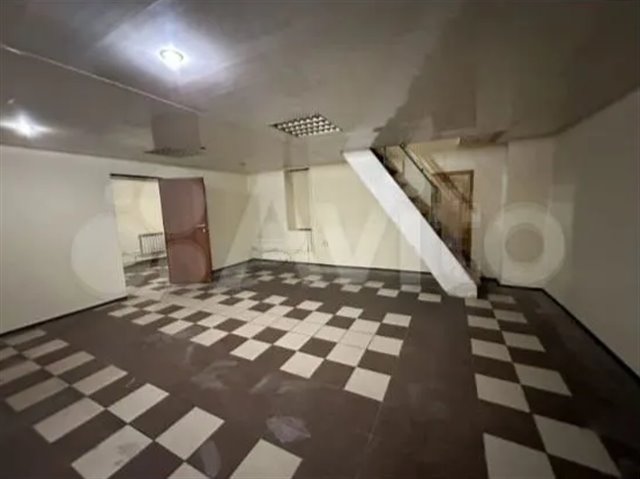 Аренда помещения свободного назначения 874 м²