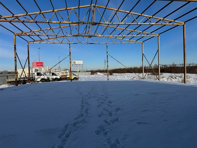 Аренда ангара 1000 м² на земельном участке 3000 м²