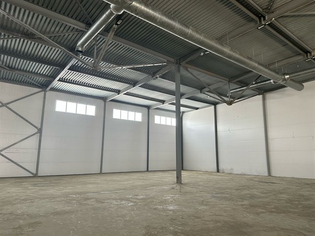 Аренда отапливаемого склада с пандусом от 700 м² до 1500 м²