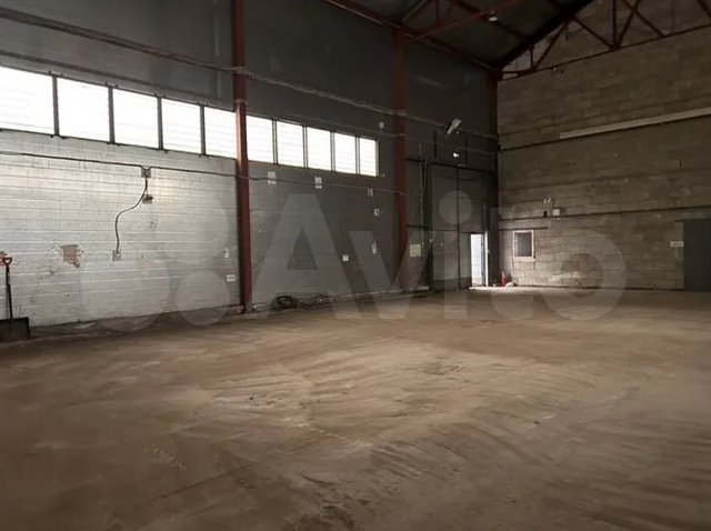 Аренда офисно-складских помещений 1000 м²