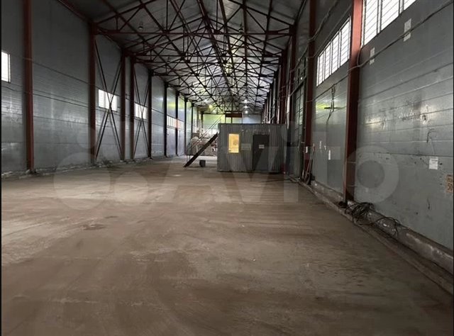 Аренда офисно-складских помещений 1000 м²