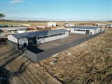 Аренда двух производственно-складских помещений 828 м² на земельном участке 25 соток