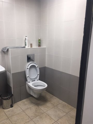 Продажа отдельно стоящего здания 1604 м² с действующими арендаторами