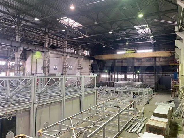 Аренда производственного цеха 8817 м² c 4 кран-балками