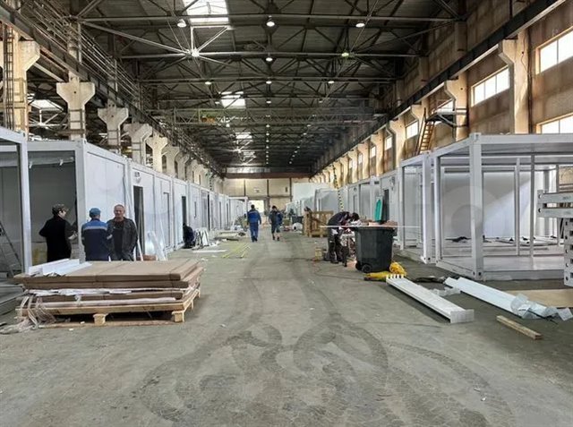 Аренда производственного цеха 8817 м² c 4 кран-балками