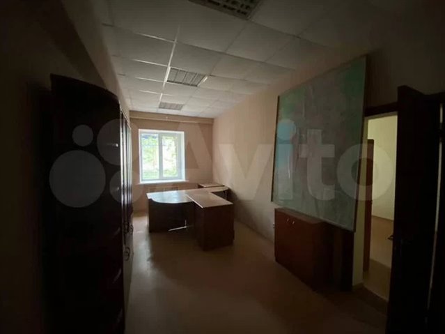 Аренда производственного помещения 8127 м² c кран-балками 