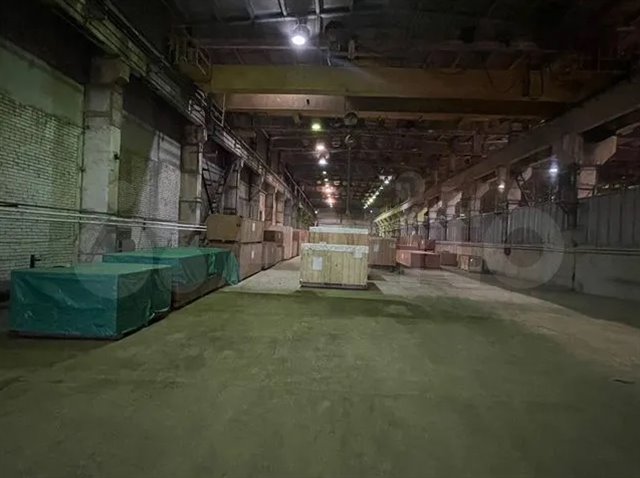 Аренда производственного помещения 8127 м² c кран-балками 