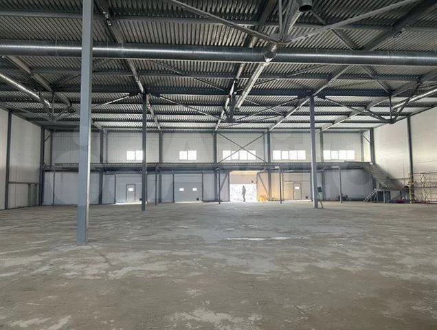 Продажа теплого склада 1500 м² с пандусами