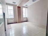 Аренда универсального помещения под магазин-склад, офис, салон, студию - 176 м2