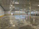 Продажа отапливаемого склада с пандусом 2227 м² на земельном участке 0,5 га