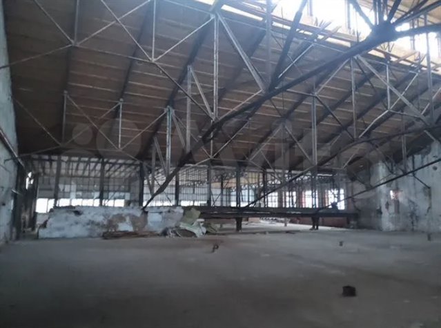 Аренда помещений свободного назначения 2600 м² в городе