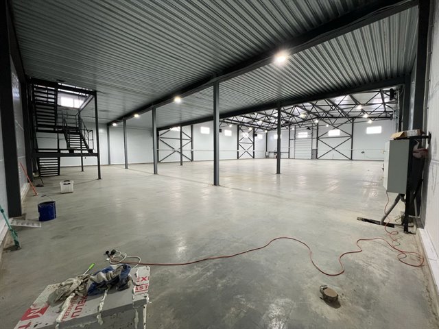 Аренда отапливаемого ангара 1282 м² под склад-производство