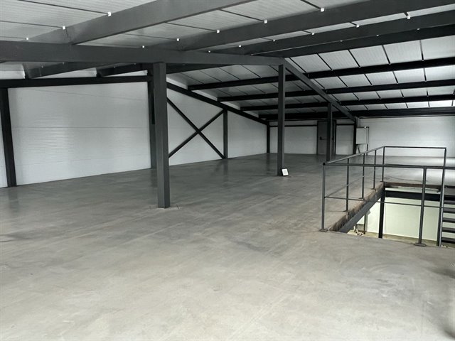 Аренда отапливаемого ангара 1282 м² под склад-производство