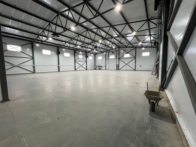 Аренда отапливаемого ангара 1282 м² под склад-производство