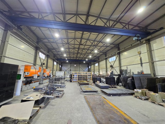 Аренда отапливаемого цеха 1000 кв м с кран-балкой на 5 тонн