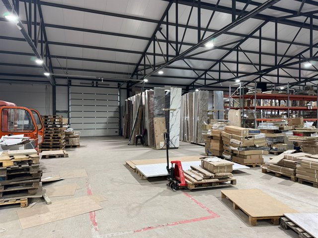 Аренда отапливаемого производственно-складского помещения 1300 м² 