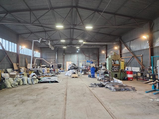 Продажа производственного комплекса 630 м² с земельным участком 1500 м²