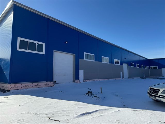 Аренда 3 отавливаемых ангаров от 1000 м² до 3300 м²