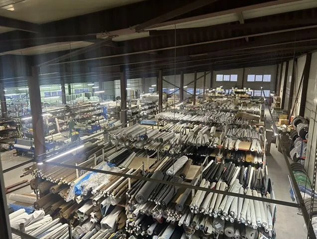 Аренда помещения 1600 м² под склад-производство с офисом