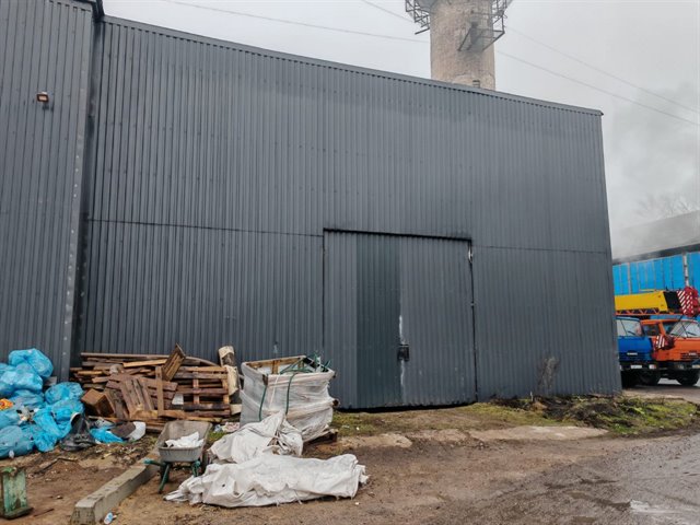Аренда помещений под склад-производство от 288 м² до 754 м² с кран-балками
