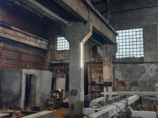 Аренда помещений под склад-производство от 288 м² до 754 м² с кран-балками