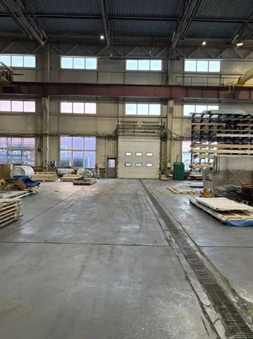 Аренда помещения под склад-производство 1000 м² с кран-балкой на 10 т