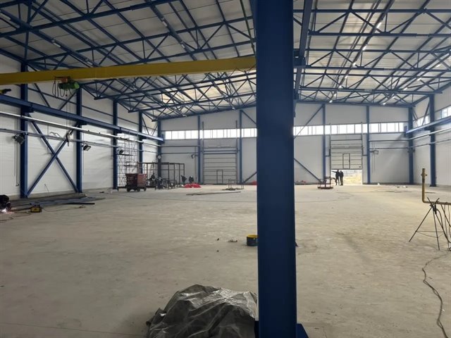 Аренда 1470  м² с кран балкой на 5т 