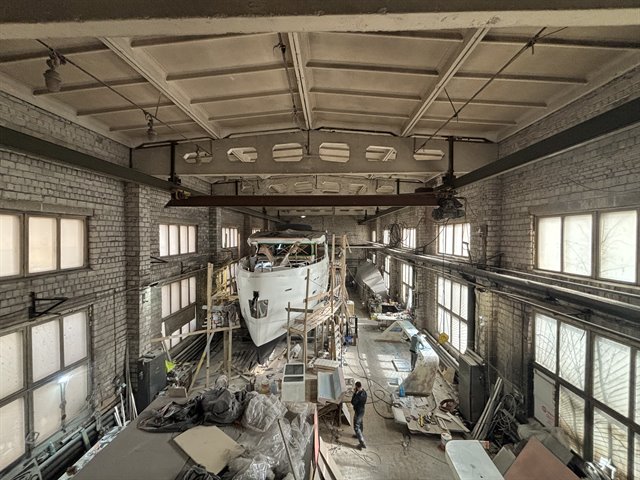 Аренда цеха под склад-производство 550 м² с кран-балкой 