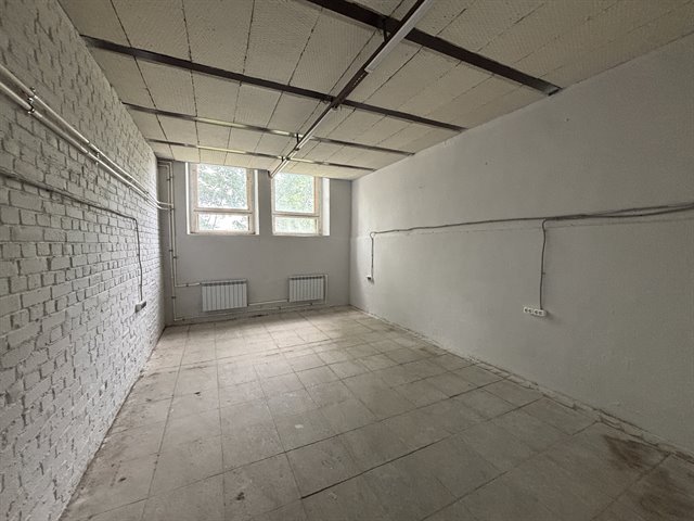 Аренда теплого помещения под склад/производство 239 м² в городе