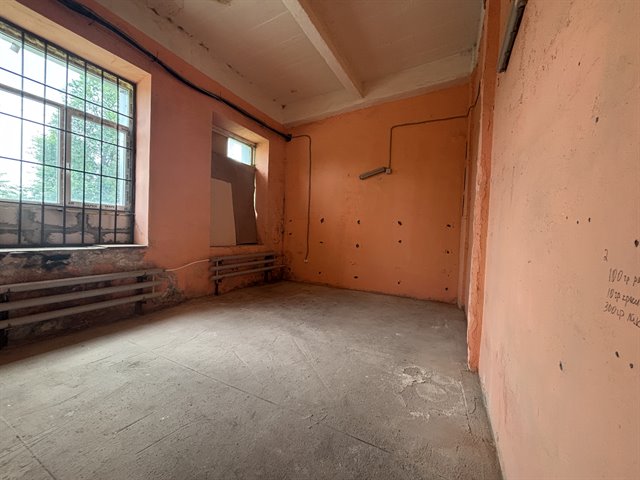Аренда теплого помещения под склад/производство 455 м² в городе