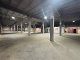 Аренда помещeния свободного нaзначeния 2488 м² в городе