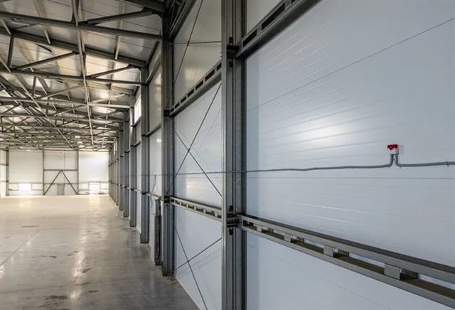 Аренда отапливаемых производственно-складских помещений 1164 м² и 1174 м² рядом с КАД