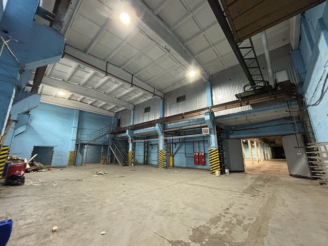 Аренда производсвенно-складского помещения от 1160 м² с кран-балкой 3-5 тонн