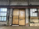 Аренда отапливаемого помещения под склад/производство 3240 м² с кран-балками 2-3т в городе