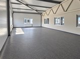 Аренда отапливаемого производственно-складского помещения 1088 м² | 150 кВт, 2 ворот, офис и душевые