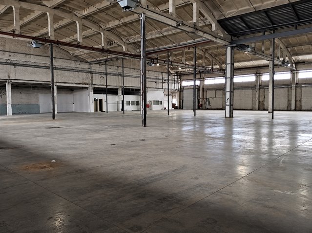 Аренда производственно-складского помещения 1016,7 м² | Потолки 9 м | 150 кВт в городе