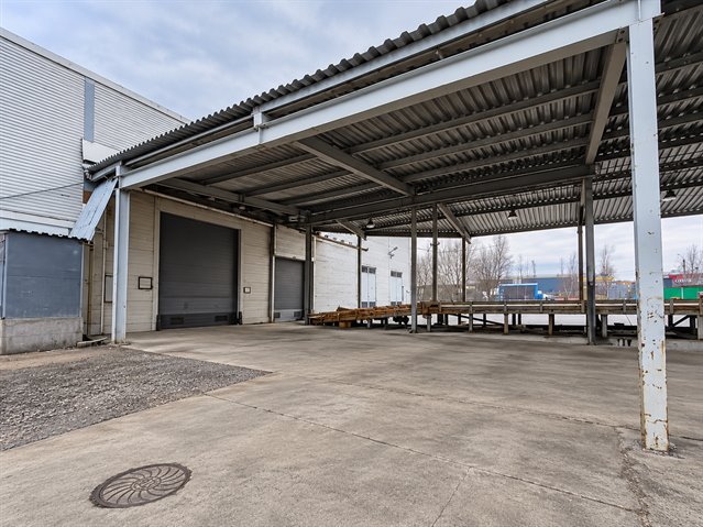 Аренда производственно-складского помещения 1373 м² | 500 кВт, потолки 5,9 м