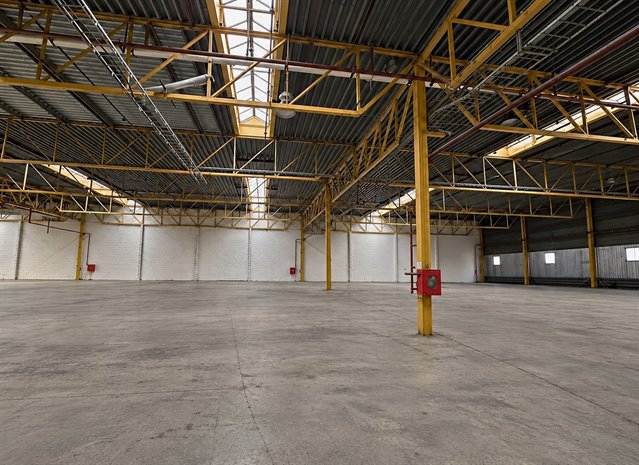 Аренда производственно-складского помещения 1373 м² | 500 кВт, потолки 5,9 м