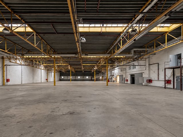Аренда производственно-складского помещения 1373 м² | 500 кВт, потолки 5,9 м